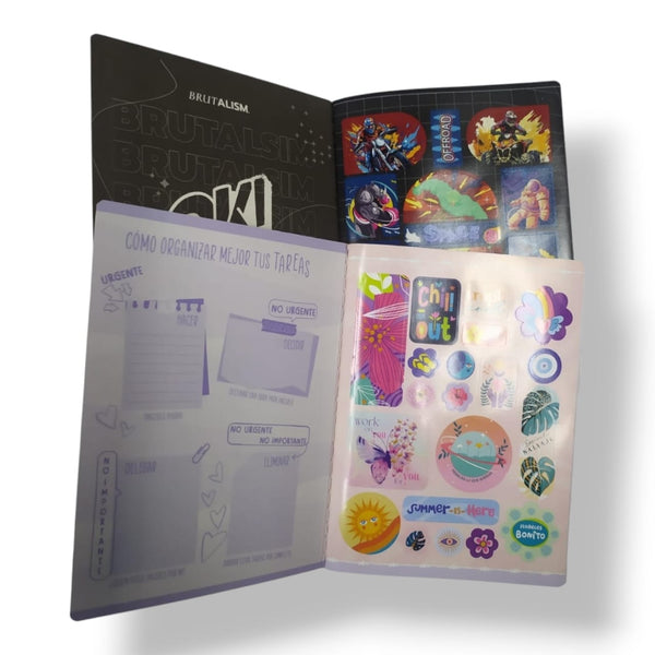 Cuaderno Con Sticker 100 Hojas Rayado Niño/Niña